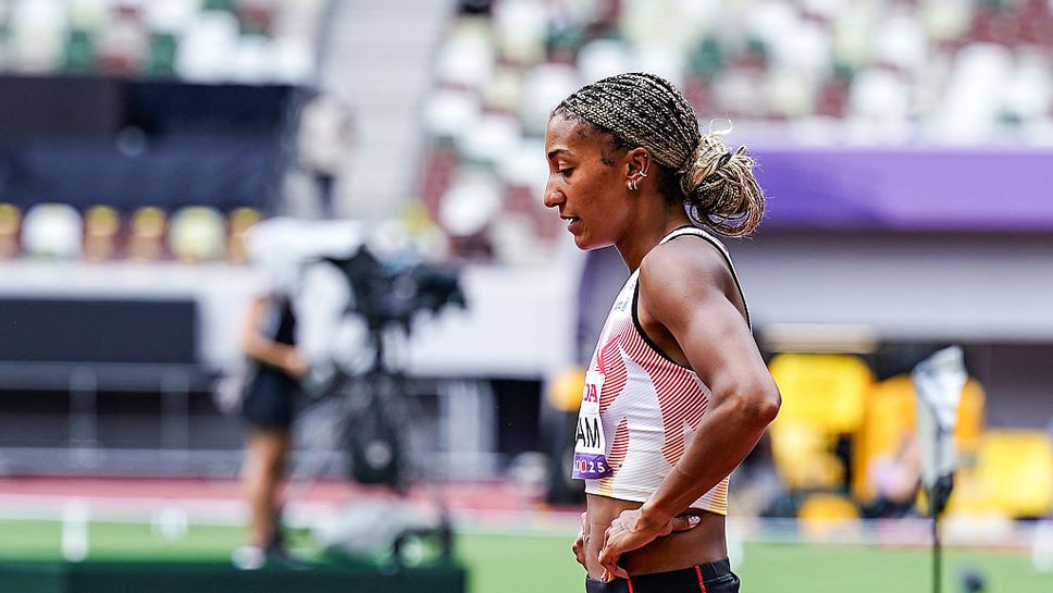 Трикратна олимпийска шампионка Нафисату Тиам Белгия  се оттегли от седмобоя на Световното