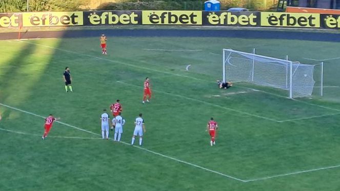 Дубълът на Локо (Пловдив) и Розова долина си вкараха по веднъж