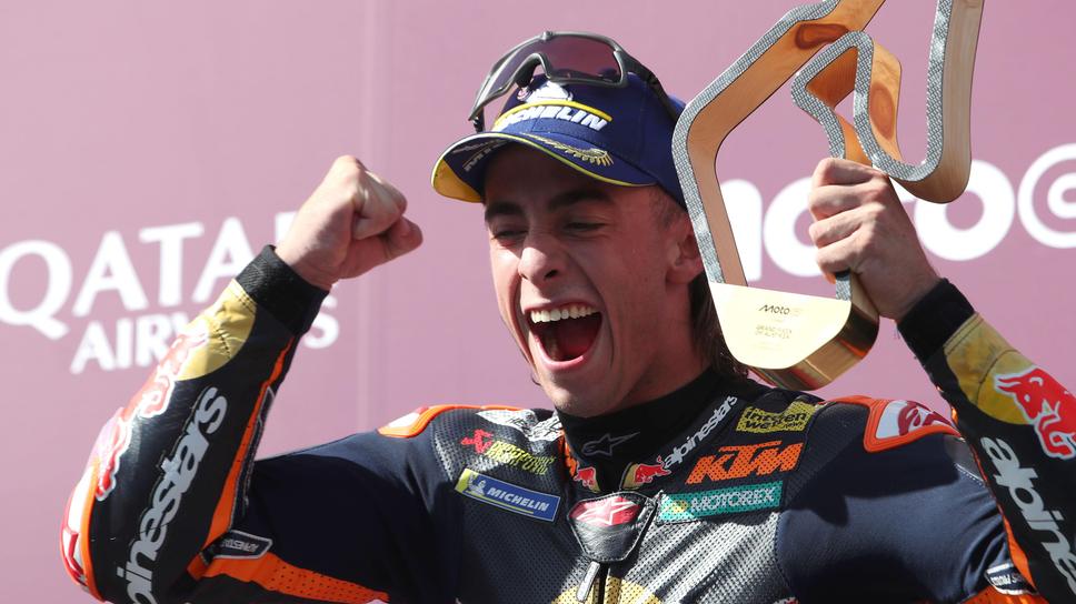 Педро Акоста най-накрая спечели първата си победа в MotoGP с брилянтно каране в Австрия