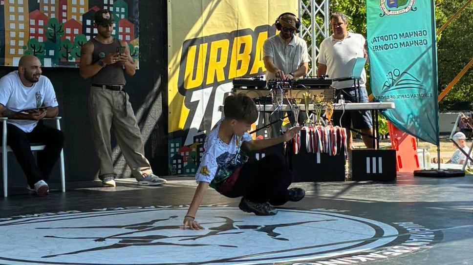 Тройни батъли определиха Freestyle шампионите на Държавното по стрийт фитнес и калистеника