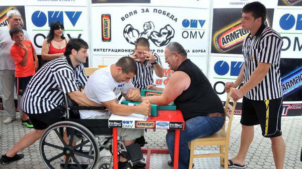 Кърджалийски клуб за хора с увреждания изпраща петима състезатели на Европейското по канадска борба