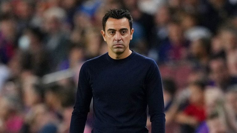 Старши треньорът на Барселона Чави Ернандес похвали футболистите си след