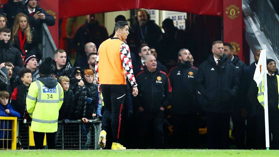 Ман Юнайтед разби Тотнъм, но отново Роналдо открадна вниманието, този път обаче всички са срещу него