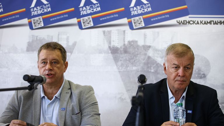 На 1 и 2 ноември 2022 година ръководството на Левски