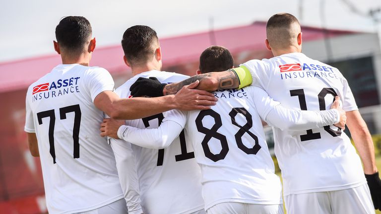  11-те на Славия и Мура 