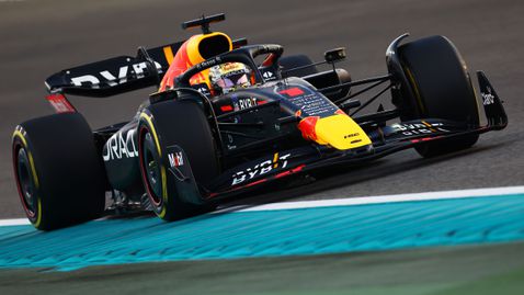  Верстапен с 15-та победа за 2022 година, Леклер е вицешампион във Формула 1 
