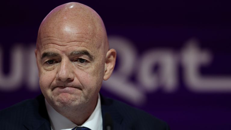 Спортният директор на Датската футболна федерация Петер Мьолер критикува остро