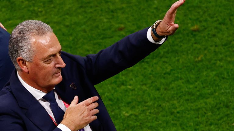 Селекционерът на Еквадор Густаво Алфаро бе изключително доволен от успеха