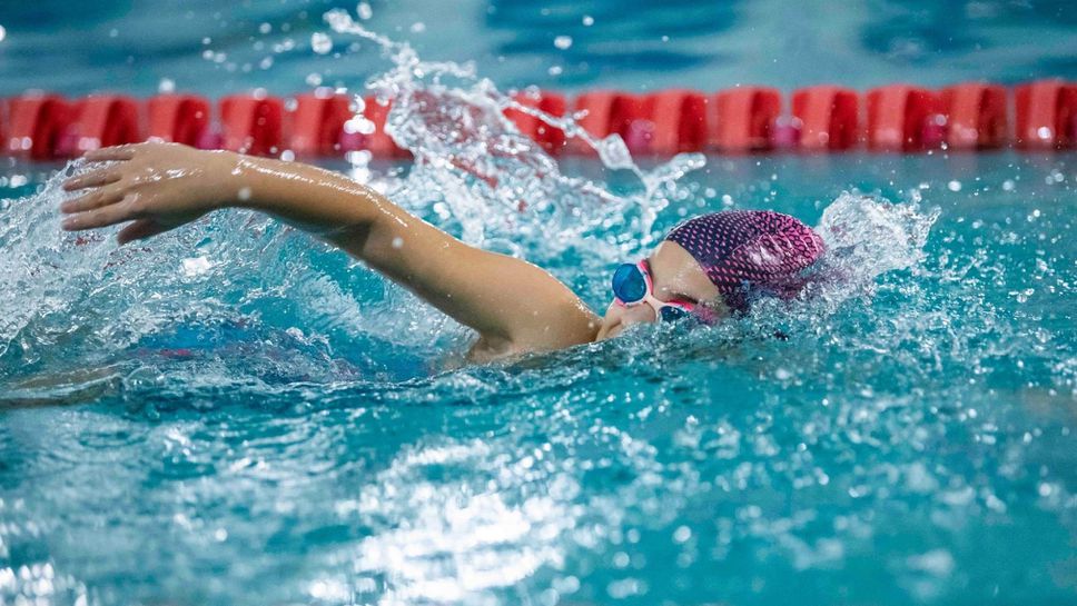 Приключи третият турнир по плуване “Щастливи Делфини”