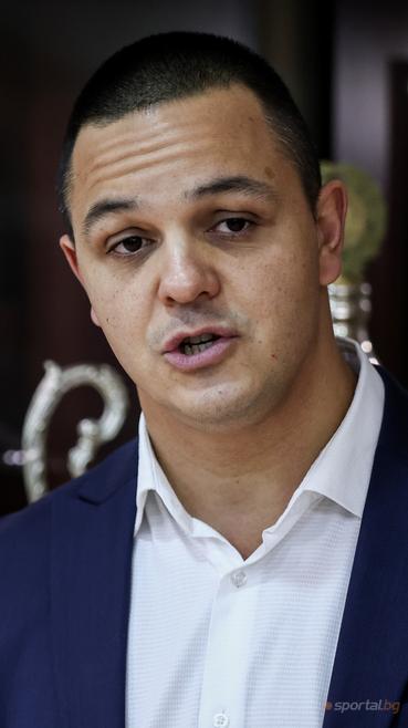 Цанко Цанков тръгва да атакува Ламанша от Англия до Франция