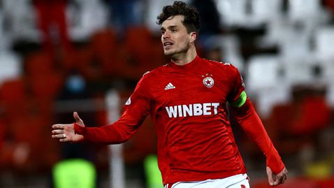  Две от звездите подписаха нови контракти с ЦСКА - София 