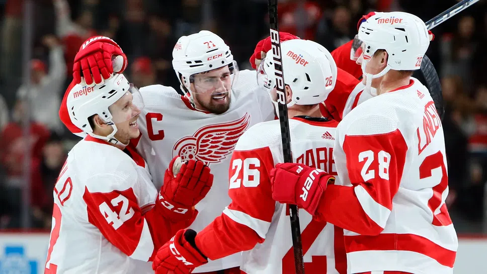 НХЛ отложи всички мачове на Детройт през следващата седмица