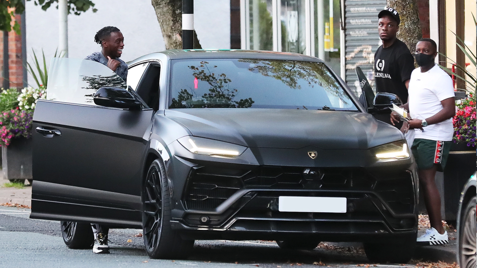 Наказаха скандален шофьор от Манчестър Юнайтед