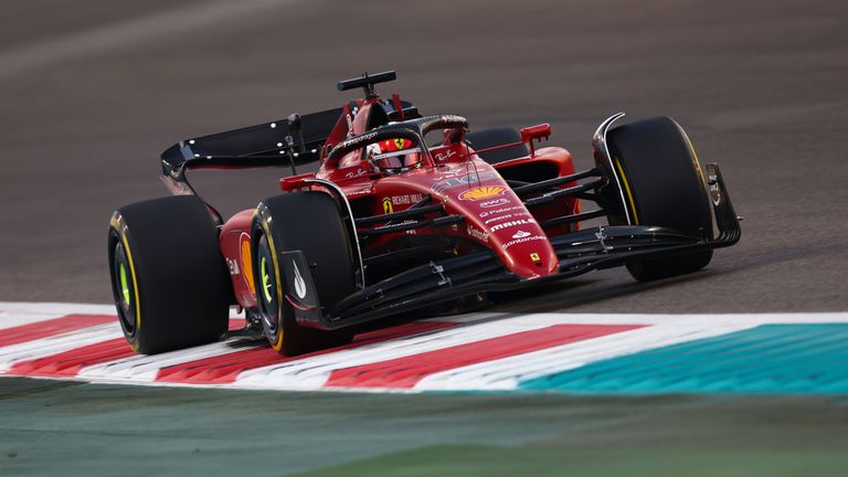 Отборът на Ферари започна сезон 2022 във Формула 1 в