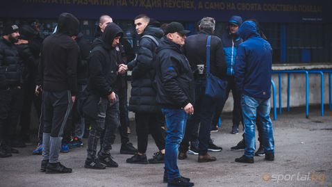 Пропадна срещата между Наско Сираков и феновете на Левски