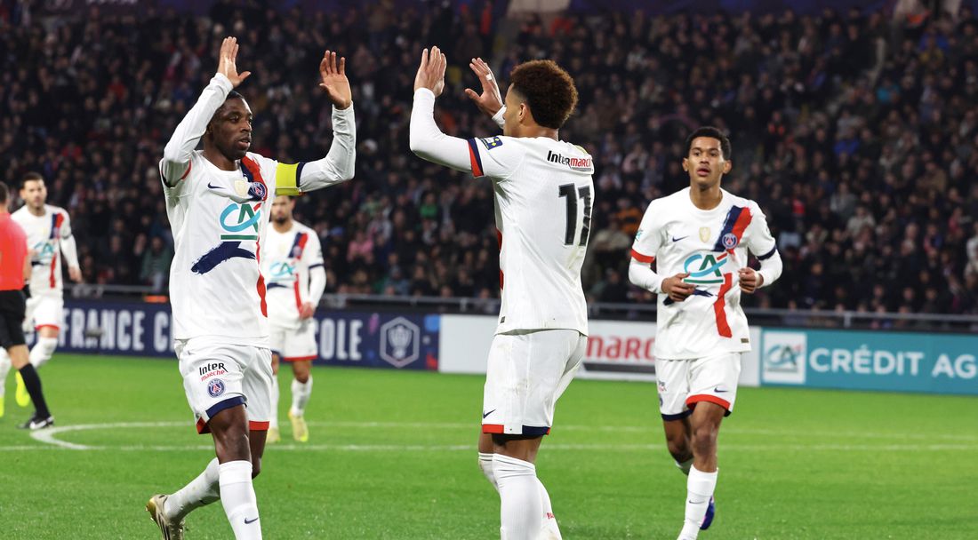 ПСЖ нямаше проблеми срещу аматьори за Купата