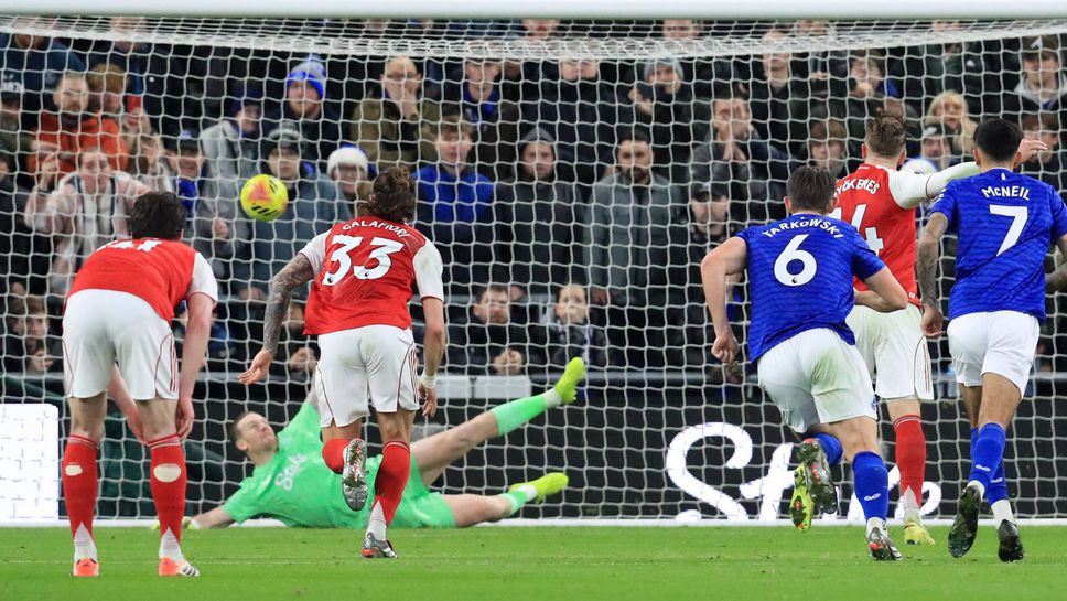 Евертън 0:1 Арсенал, лондончани с аванс на почивката