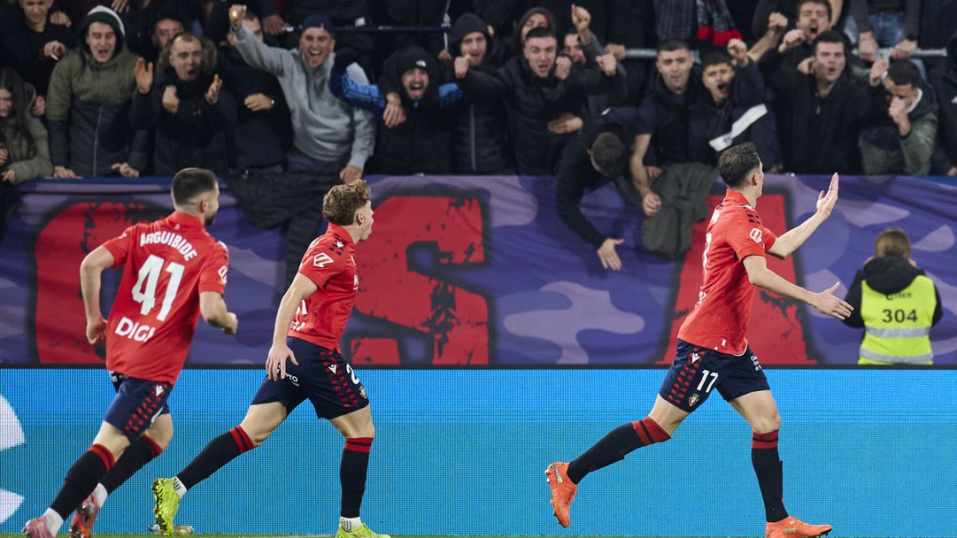 Късни голове осигуриха убедителен успех на Осасуна