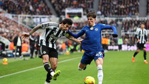 Нюкасъл започна блестящо, но Челси отговори подобаващо