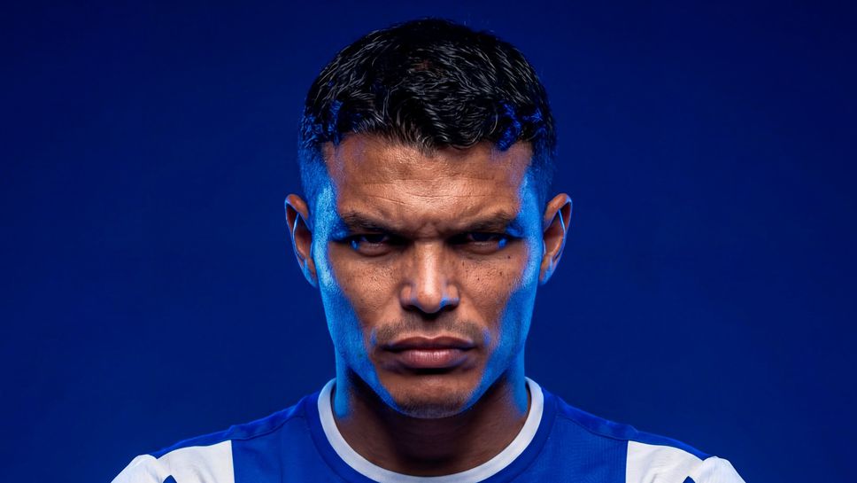 Порто подписа с бившия капитан на бразилския национален отбор Тиаго