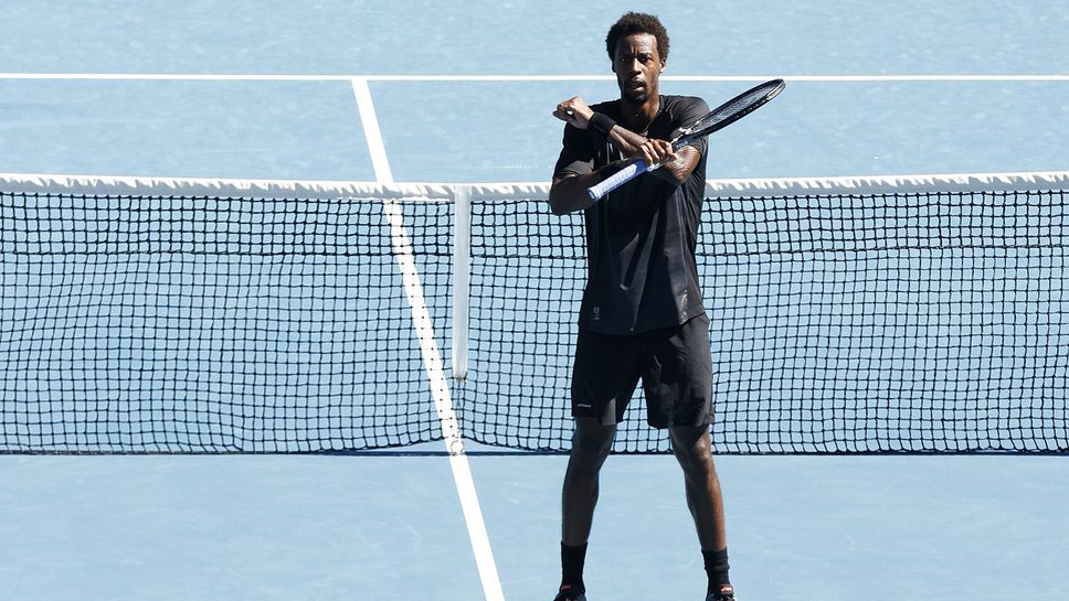 Монфис е на осминафиналите в Мелбърн след нова трисетова победа