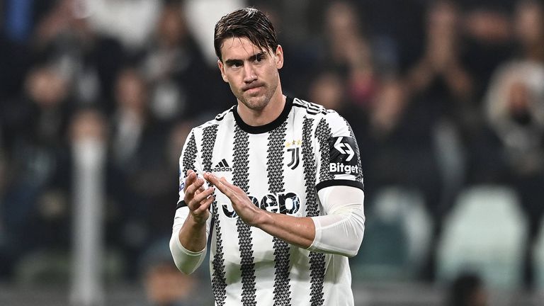 Бившият френски национал Франк Рибери определи сърбина Душан Влахович като