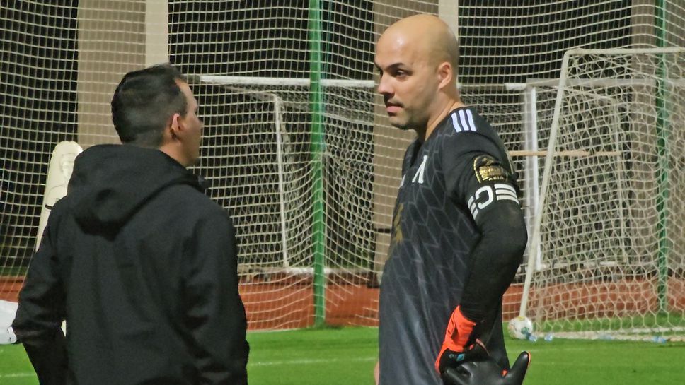 Николай Михайлов се поздрави с Миланов и Генчев