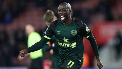 Нотингам Форест с оферта за нападател на Брентфорд