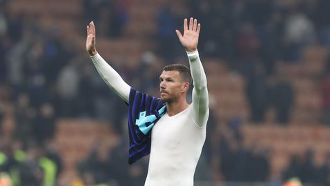 Един Джеко: С радост се отказах от парите, за да играя за Шалке
