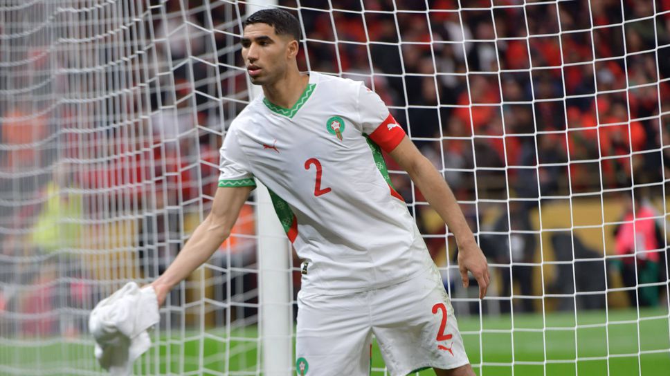 Капитанът на МарокоАшраф Хакими поднесе извиненията си към вратаря на