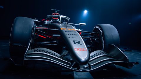 В Ауди вярват, че ФИА ще вземе правилното решение за спорния двигател на Мерцедес