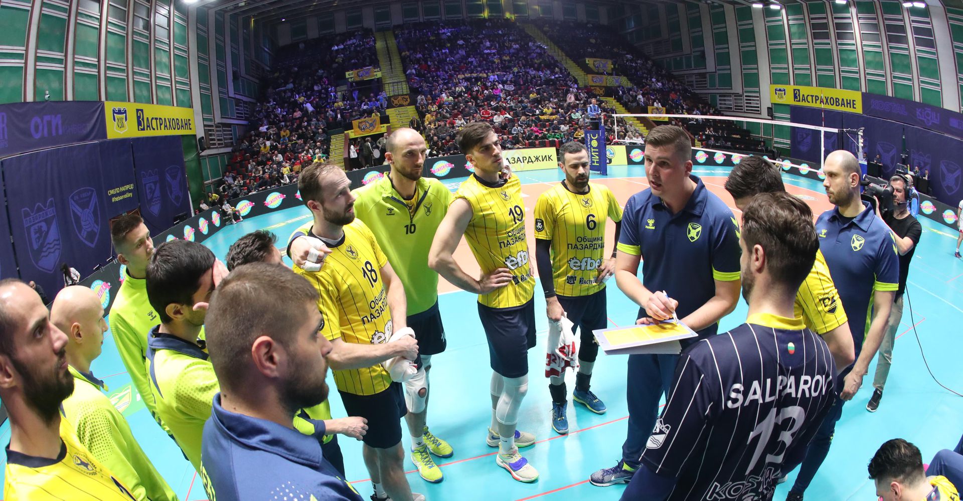 Efbet Супер Волей: Хебър (Пазарджик) - Нефтохимик 2010 (Бургас) 3:0