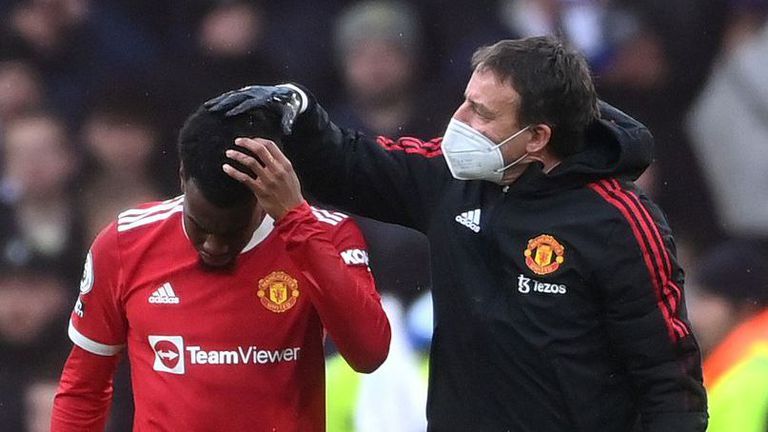  ФА проверява случаите по време на дербито сред Лийдс и Манчестър Юнайтед 