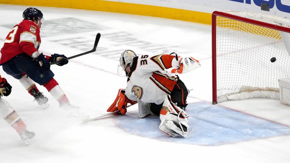 Флорида нанесе пета поредна загуба на Анахайм