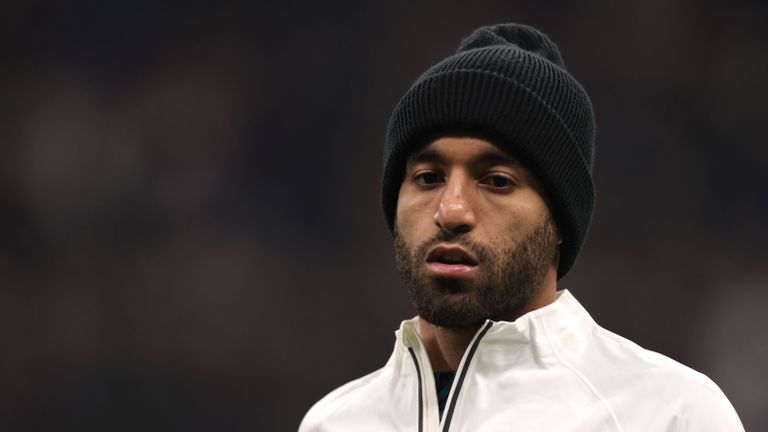 Фенербахче води преговори за подписа на нападателя на Тотнъм Лукас