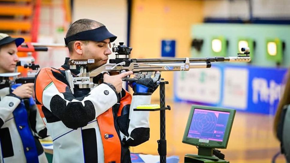 Антон Ризов в топ 50 на пушка от три положения на Европейското