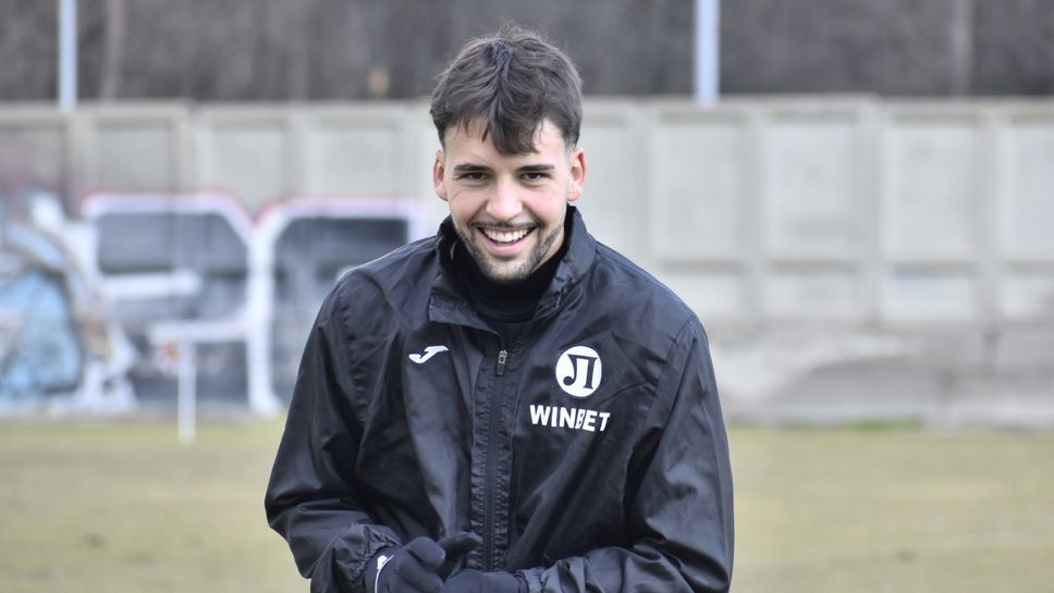 Новият в Локо (Пд) с първа тренировка на "Лаута"