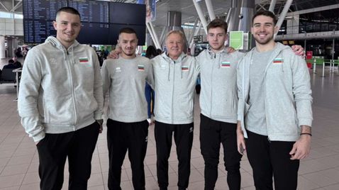 Националният отбор по снежен волейбол вече е в Китай