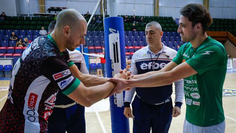 Трухчев заби 28 точки (8 аса), но Добруджа и грип шокираха Нефтохимик в Бургас