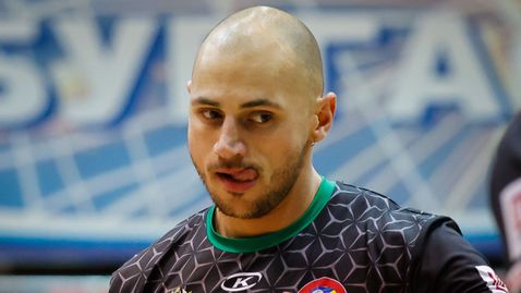 Аксел Трухчев се сбогува с Нефтохимик