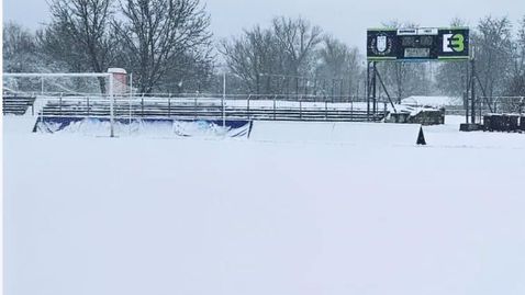 Снегът отложи мач от Втора лига