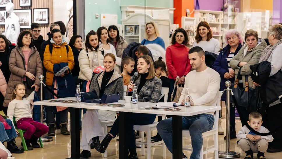 Олимпийската вицешампионка от Париж 2024 Боряна Калейн и вицепрезидентът на