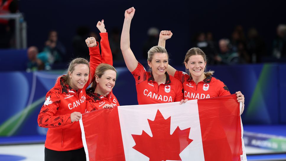 Канада се завърна на почетната стълбичка в женския кърлинг за