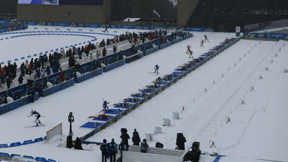 Лора Христова и Милена Тодорова с безгрешни първи стрелби в масовия старт (следете на живо)