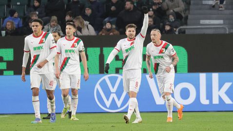 Голово шоу зарадва Аугсбург и продължи негативната серия на Волфсбург