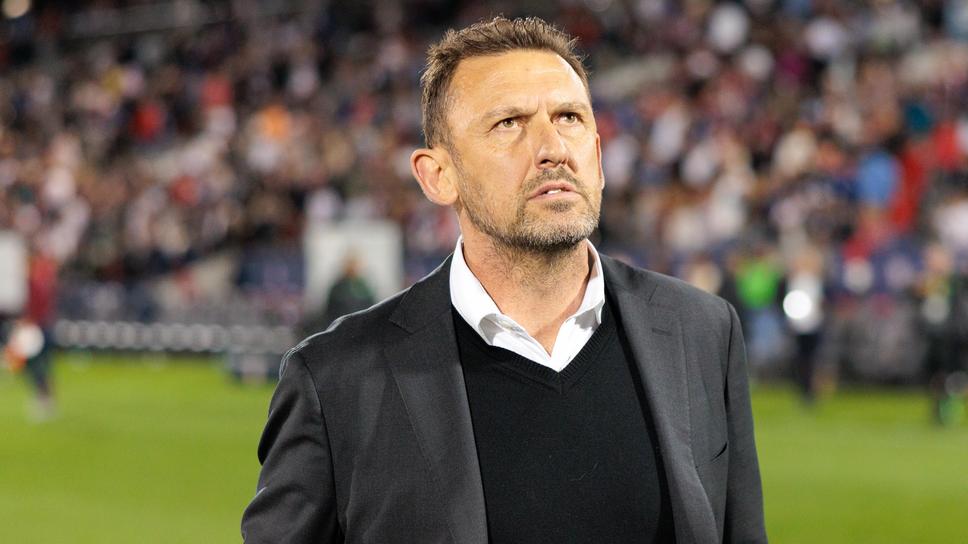 Селекционерът на Австралия удължи договора си