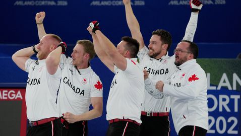 Чакането свърши! Канада с първа олимпийска титла на Кърлинг след повече от десетилетие