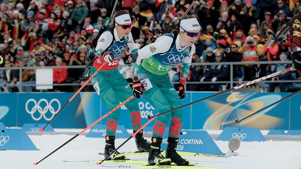 Българските биатлонистки Лора Христова и Милена Тодорова застават на старта