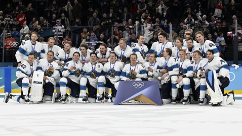 Финландия разби Словакия и взе бронза в мъжкия хокей