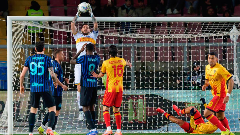 Два ъглови удара донесоха седма поредна победа на Интер